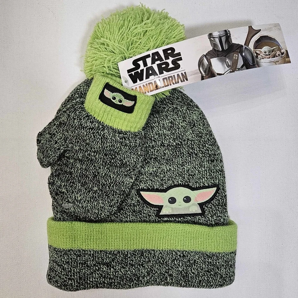 Baby Yoda Kids Hat Cap And‎ Gloves 2T-5T Disney Star Wars Warm Winter Snow Gear